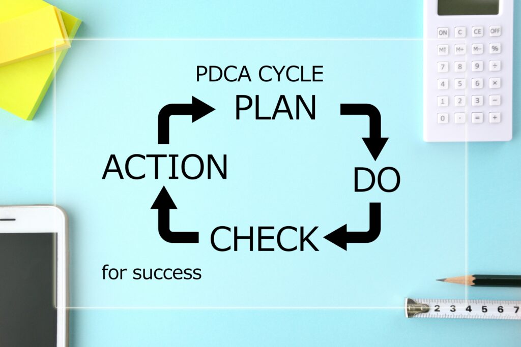 経営企画部門が担う７つの視点で戦略立案し経営課題を解決します。 経営活動のPDCAを支援し、実行できる体制を構築します。