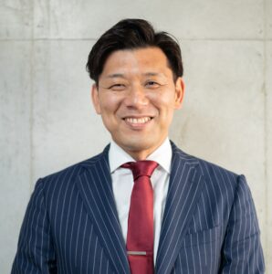 L.T.V．株式会社　代表取締役　茂呂公一